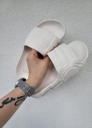 Шлепанцы adidas adilette white2 фото