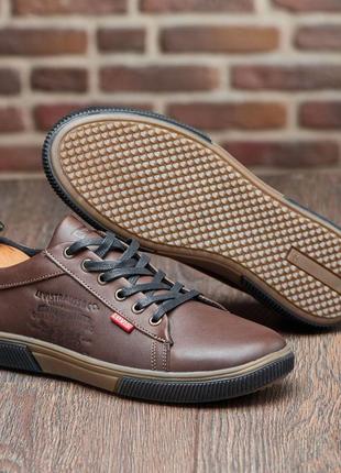 Мужские кожаные кеды / туфли levis, чоловічі кеды, натуральна шкіра, колір коричневий