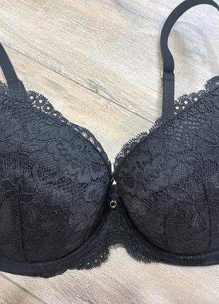 Бюстгальтер новый 34dd 90e