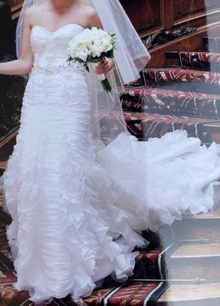 Весільна брендова сукня4 фото