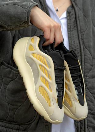 Мужские кроссовки adidas yeezy boost 700 v3 azael