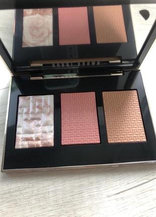 Новинка лимитированная роскошная палитра скульптор люкс bobbi brown sculpt &amp; glow face palette light5 фото