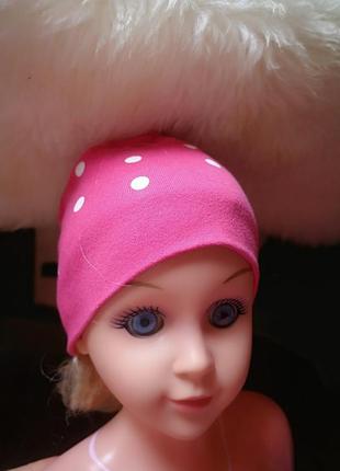 Розовая трикотажная шапка в горошек на 12-18 месяцев2 фото