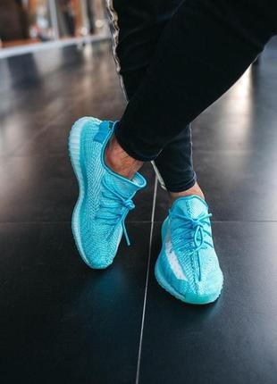 Чоловічі \жіночі кросівки adidas адідас yeezy boost 350 v2 bluewater. літні, весняні.7 фото