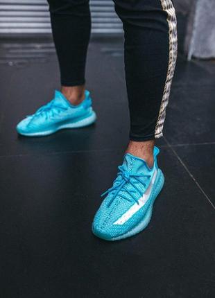 Чоловічі \жіночі кросівки adidas адідас yeezy boost 350 v2 bluewater. літні, весняні.9 фото