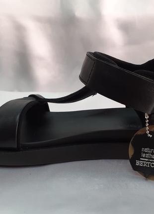Стильные ортопедические кожаные сандалии чёрные bertoni 40-45р5 фото