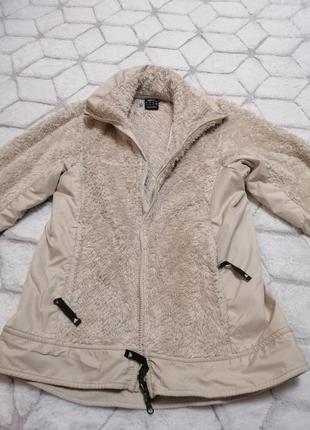 Жіноча спортивна фірмова вітровка sport