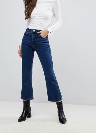 Вкорочені джинси кльош asos, джинси flared клеш із щільного деніма2 фото