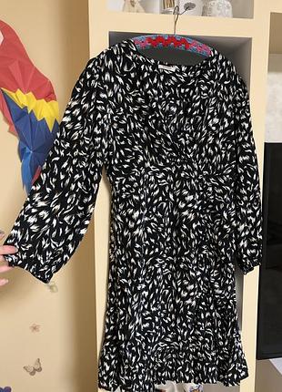 Мега крутое платье, размер хл 2