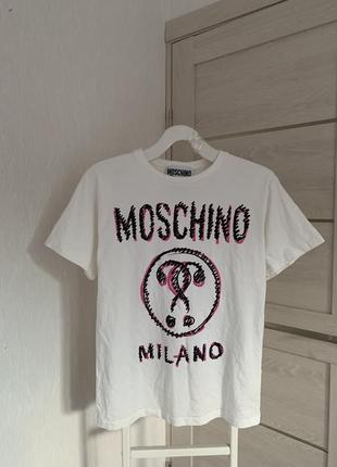 Футболка moschino