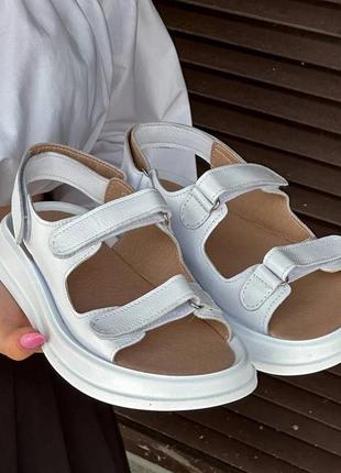 Стильные белые босоножки/сандали на липучках,низкий ход кожаные/кожа женские летние, лето1 фото