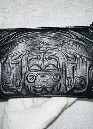 Якісний канадський шкіряний клатч spirit of the wild чорного кольору  / гаманець на зап'ястя5 фото