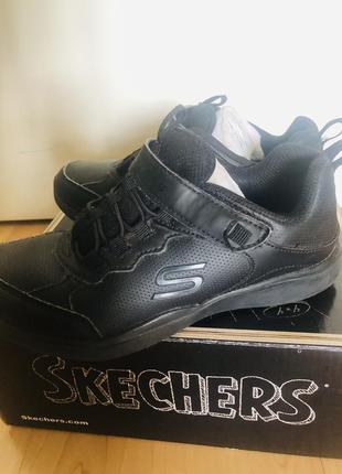 Кросівки skechers