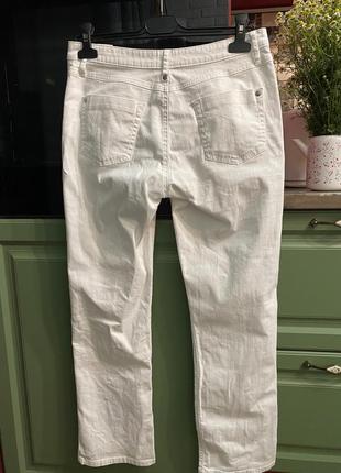 Белые джинсы прямые7 фото