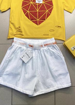 Стильные женские белые шорты с прозрачным поясом размер s-42