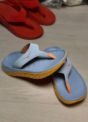Hoka шльопки