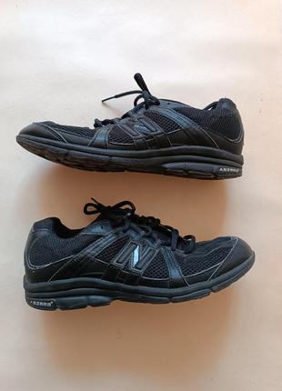 Кросівки new balance mw649bk. 25 см