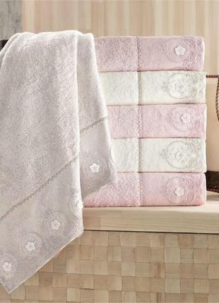 Люксовая серия бамбуковые полотенца с вышивкой 3d  50*90 см. в упаковке 6 шт alvin