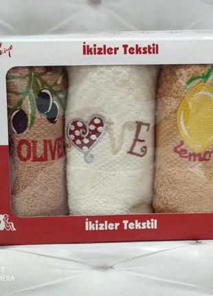 Набір кухонних махрових рушників з вишивкою 40 на 60 см 3 штуки ikizler туреччина2 фото
