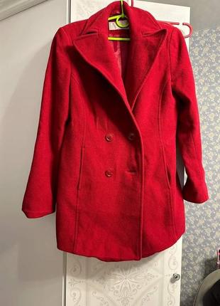 Новое красное пальто 38 размер классика 70% шерсть7 фото