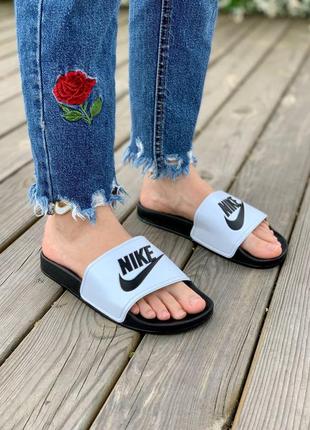 Чоловічі шльопанці nike slides white black / smb5 фото