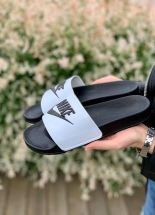 Чоловічі шльопанці nike slides white black / smb9 фото