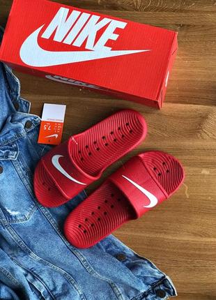 Мужские шлепанцы nike red / smb2 фото