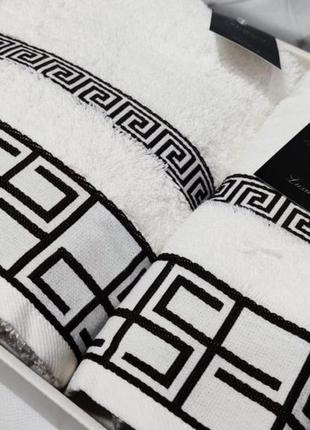 Набор махровых полотенец банное и лицевое belizza турция молочный 033