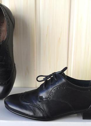 Стильні туфлі oxford з німеччини