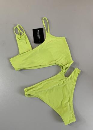 Неоновый купальник