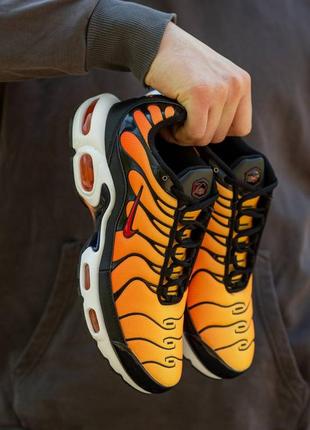 Мужские кроссовки nike air max plus tn+ orange black 40-41-42-43-44-45