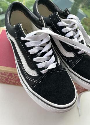 Кеди vans