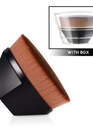 Кисть шестиугольная для тональной основы