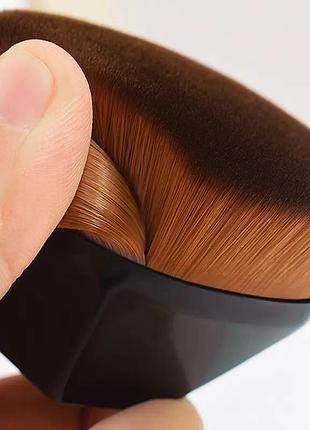 Кисть шестиугольная для тональной основы