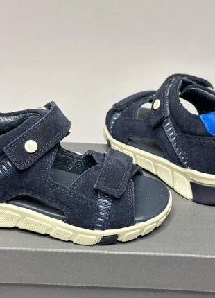 Полностью кожаные босоножки  ecco mini stride sandal 23-26, сандалии экко мальчику6 фото