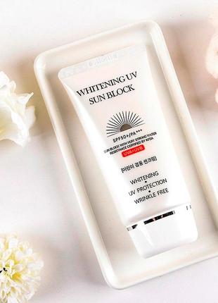 Сонцезахисний крем від пігментації jigott whitening uv sun block2 фото