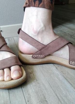 Босоніжки шкірні hotter