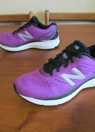 Кроссовки для бега new balance 880v98 фото