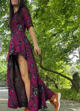 Дизайнерское платье из натурального шелка1 фото