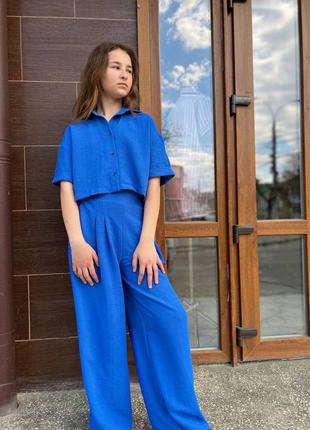 Костюм на девочку укороченная рубашка и брюки палаццо синего цвета, производитель туречня