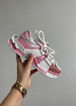 🔥 d g space white/pink.