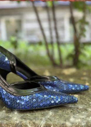 Нові туфлі лодочки в яскраві паєтки