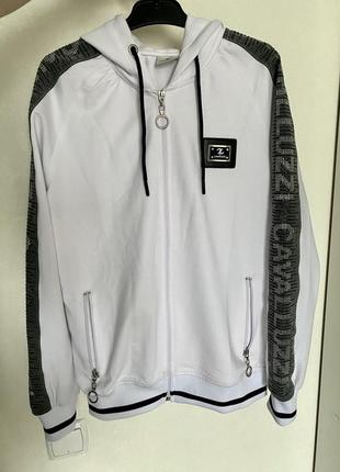 Спортивна кофта