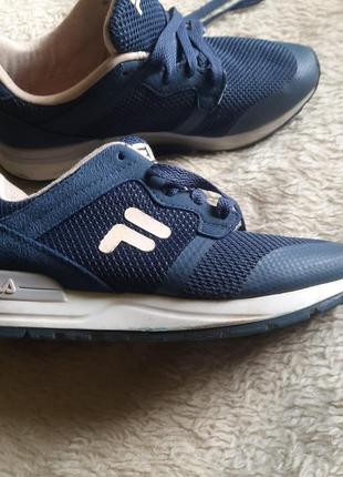 Оригінальні кросівки fila, устілка 23 см