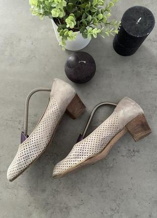 Туфлі жіночі , натуральний замш , розмір 38, італія4 фото