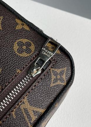 Сумка у стилі louis vuitton alpha wearable wallet brown canvas7 фото