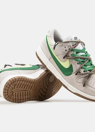 Чоловічі замшеві кросівки nike dunk. колір сірий з зеленим.