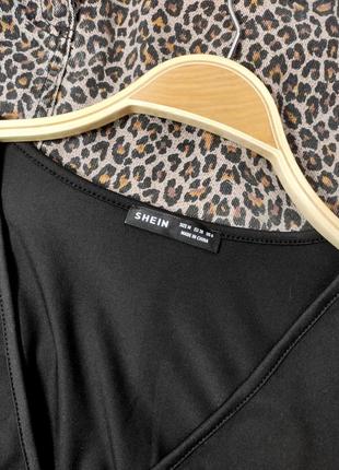 Блуза женская кроптоп короткая черная с широкими рукавами от бренда shein m l4 фото