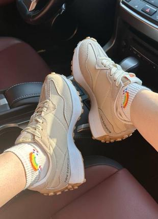 Женские кроссовки new balance