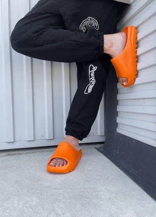 Шлепанці adidas yeezy slide enflame orange▪️8 фото